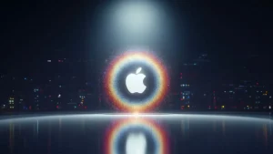 Un HomePod avec un écran tactile carré en approche
