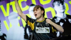 He Dropped Out Of School To Earn Money Playing Fortnite