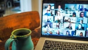 A Company Forced 400 Employees To Work Remotely