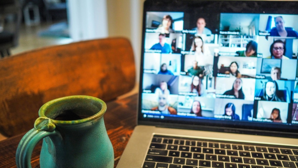 Outrage as Company Lays Off 400 Employees via Video Call: A New Low in Corporate Humanity?