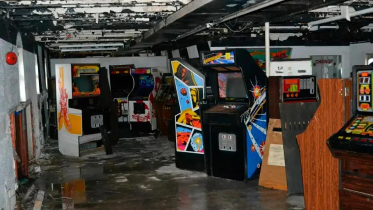 An Abandoned Ship Held A Treasure For 30 Years