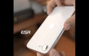 iPhone SE 4 : ESR l'a visiblement dévoilé dans cette vidéo d’unboxing