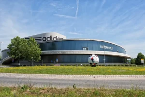 Adidas, victime à son tour d’une fuite de données