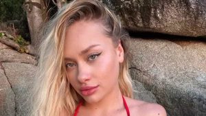OnlyFans model found broken by the road in Dubai