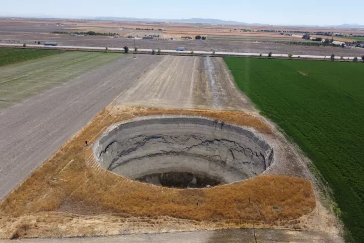 In Turkey, the land is collapsing
