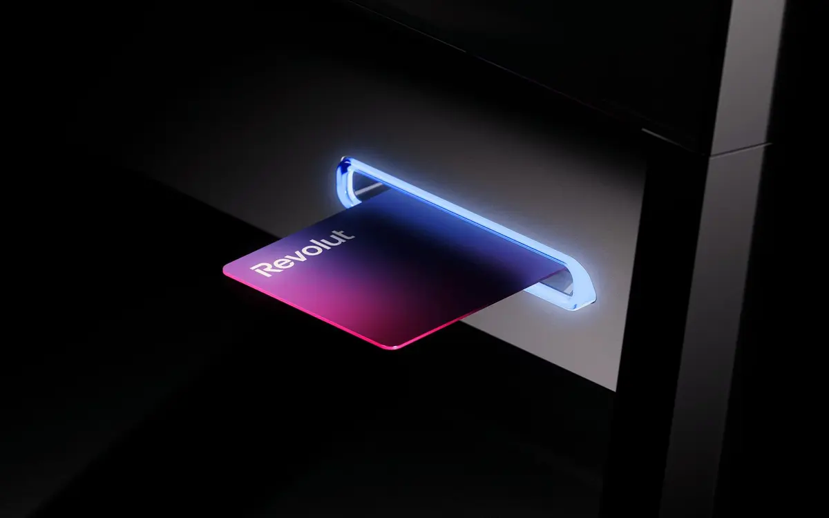 Revolut déploie ses propres distributeurs automatiques