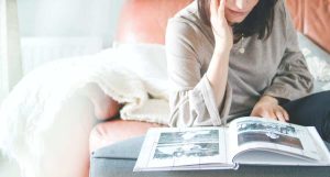 She Spotted a Detail in a Photo and Knew Immediately