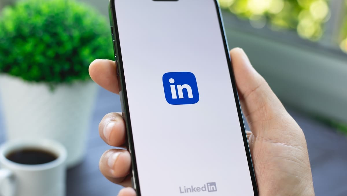 Surprising Social Network Adopts Ai And Fails
