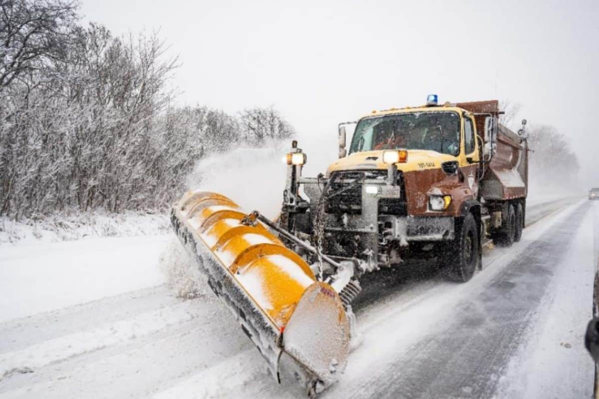French Giant Colas Lands Prestigious Road Maintenance Contract In Ontario